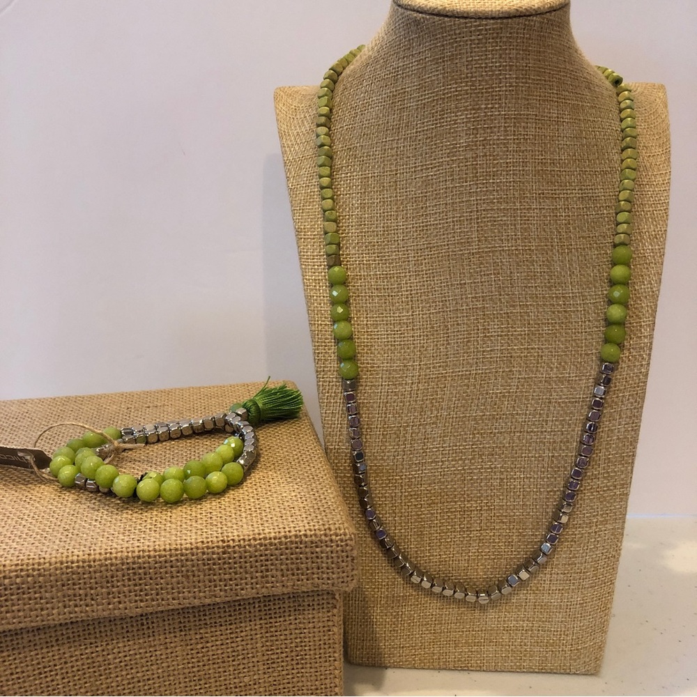 NWT Chico’s Necklace & 2 Bracelet set- silver & green w/ glass & stone beads
